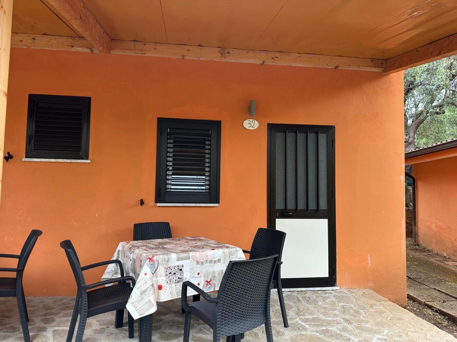 Villaggio Alberghiero Da Pepe 마리나디카메로타 외부 사진